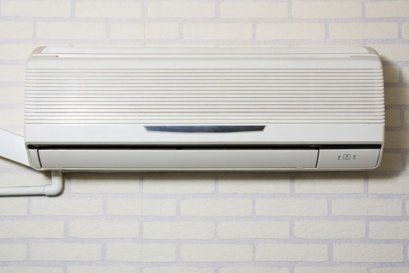 How Much Does it Cost To Install Air Conditioning In a House?